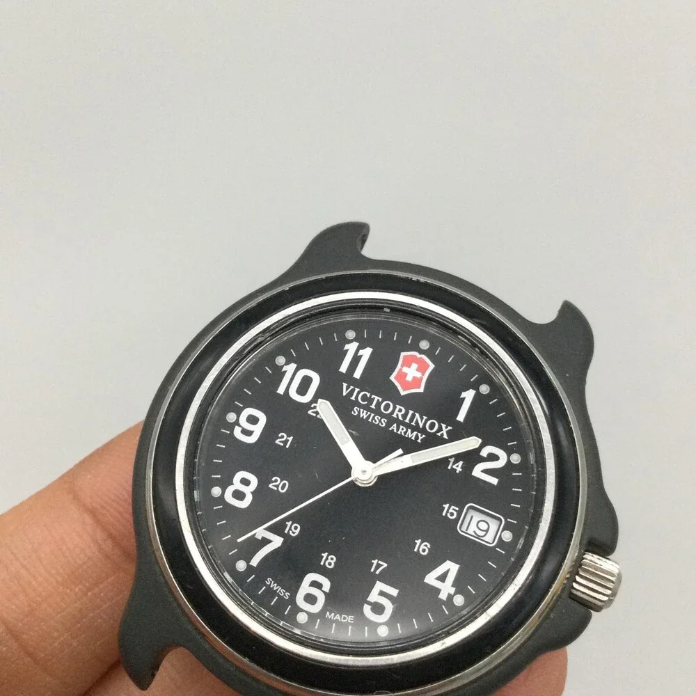 Vtg Victorinox Swiss Army Mens Watch 40mm Black Dial Date NOT RUNNING FOR PARTS